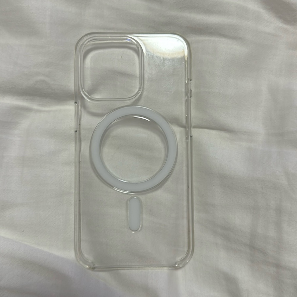 iPhone 13 Pro APPLE clear case